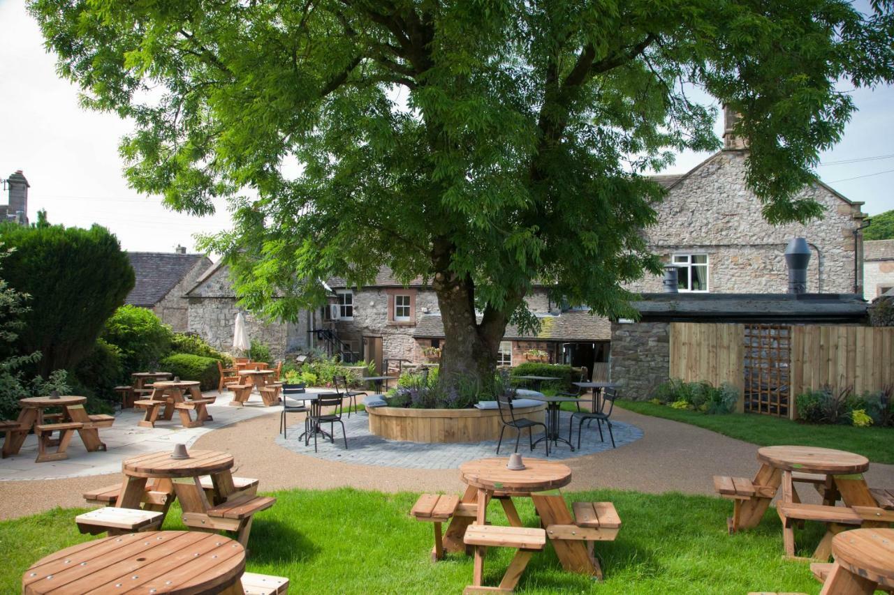 Devonshire Arms Hotel Hartington Kültér fotó